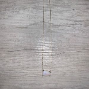 Kendra Scott necklace